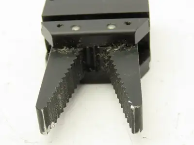 Senvex AA-22-NO Pneumatic Angular Sprue Gripper 116 PSI 8 Bar