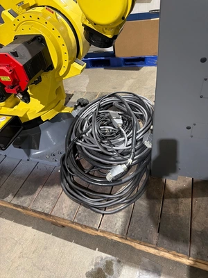 USED FANUC R-2000iC/210F + R-30iB