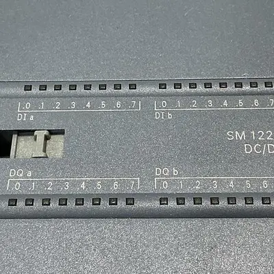 USED SIEMENS 6ES7 223-1BL30-0XB0