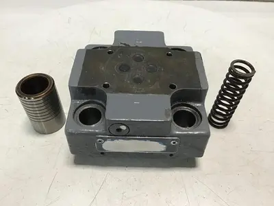 USED VICKERS CVCS25D3S210S32A99