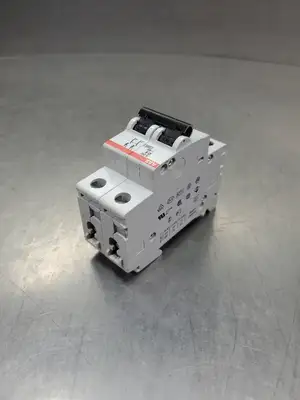 USED ABB S202-D8 S200 Miniature Circuit Breaker, 2P, 8A 230/400V