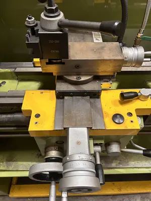USED WARCO GH-1440A CENTRE LATHE