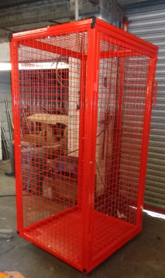 M/S Mesh Safety Cage 910 mm x 910mm x 1,800 mm Tall