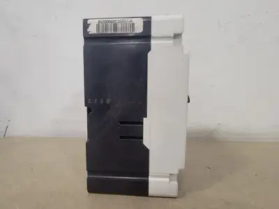 USED CUTLER-HAMMER EDB3225