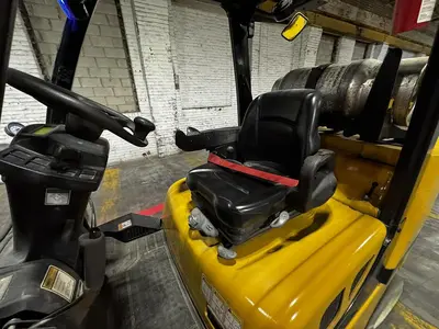 Used YALE GLC120VX Liquid Propane Forklifts Pennsylvania US | Global Equipment International, LLC #1064276