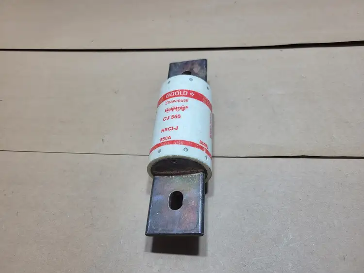 Used GOULD SHAWMUT CJ350 Fuses British Columbia CA | Lenmark #1489765