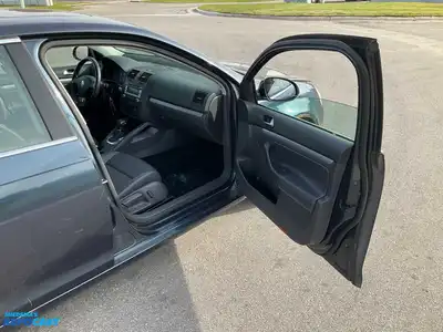 USED 2009 VOLKSWAGEN JETTA