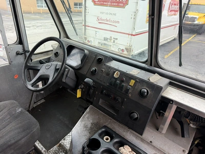 Used 2011 FREIGHTLINER BREAD TRUCK Box trucks Ohio US | Miedema Asset Management Group #1577907