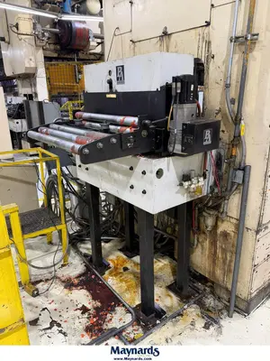 1992 KOMATSU E2G-300UD Straight Side Mechanical Stamping Presses | Rygate LLC (9)