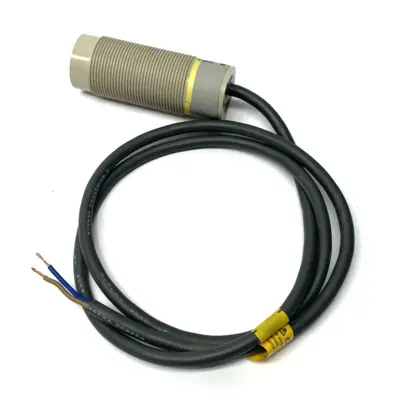 USED OMRON CAPACITIVE PROXIMITY SWITCH CYLINDER TYPE, M30 15MM