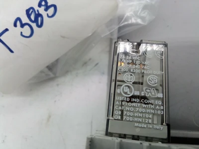 USED Allen-Bradley 700-HC14Z24 + 700-HN103