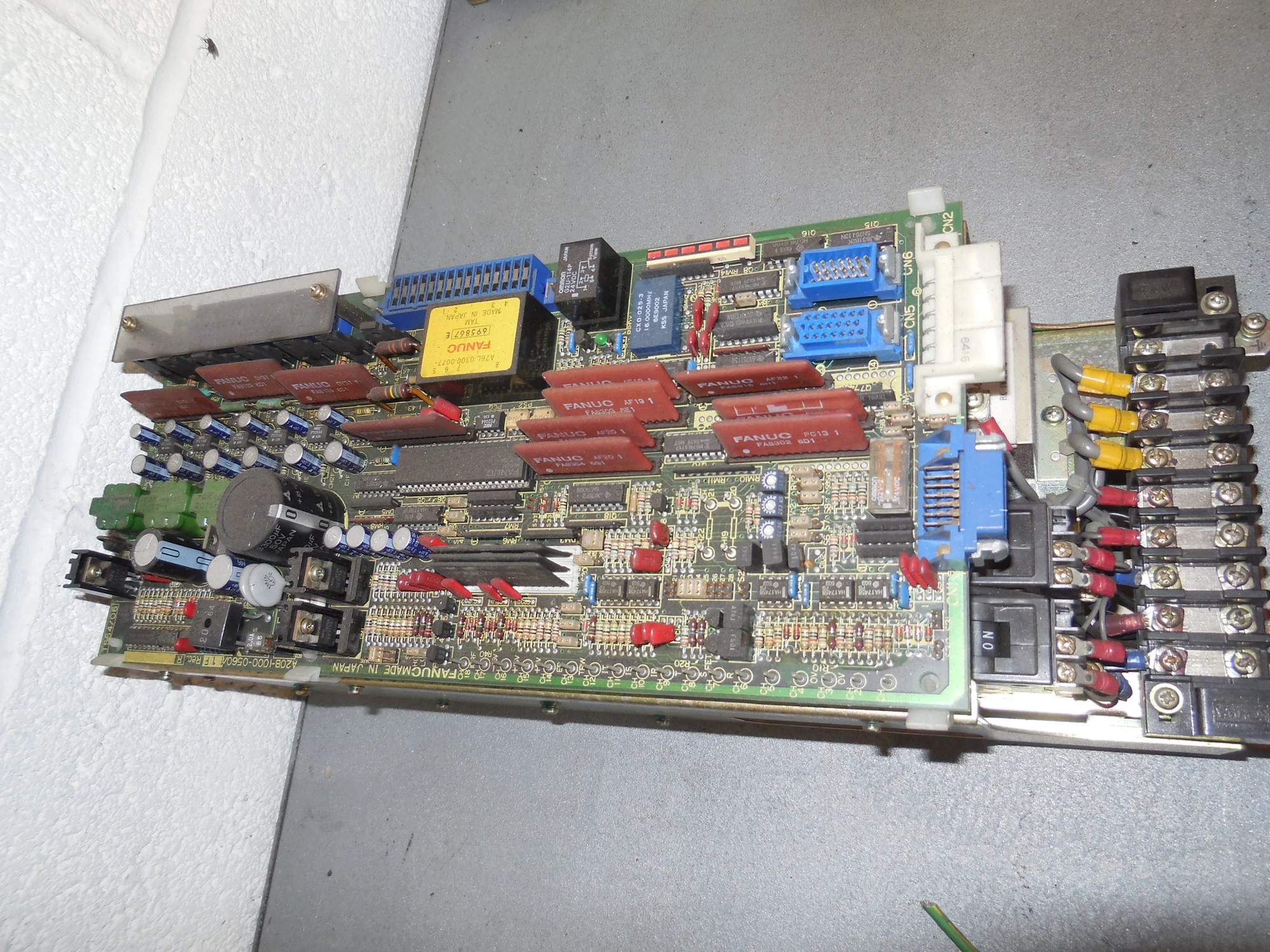 (REF 119) Fanuc velocity control unit – A06B-6050-H103