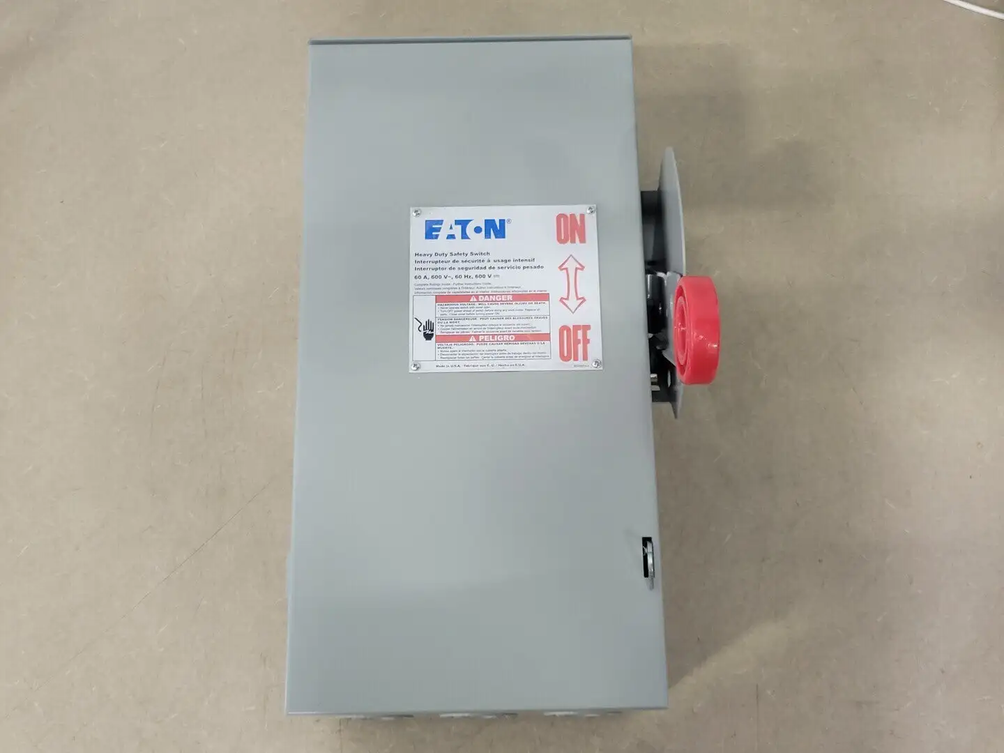 NEW EATON 3HD262