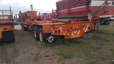USED 2001 FRONTIER 4 AXLE CARRIER STYLE OILFIELD PUMP / KILL TRUCK