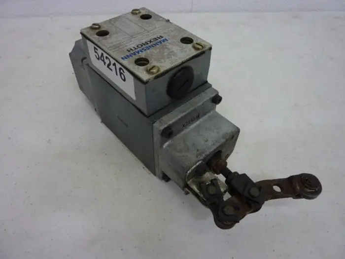 Used MANNESMANN REXROTH 54WMRC10X7031YAW Valves/Fittings Michigan US | Ideal Machinery #939734