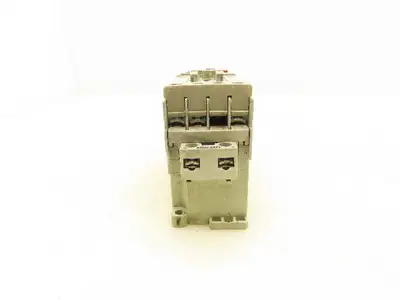 Allen Bradley 193-EECB Motor Starter Contactor Overload Relay 1-5A 120V Coil