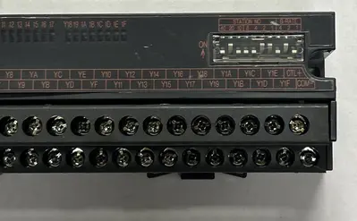 USED MITSUBISHI AJ65SBTB1-32T