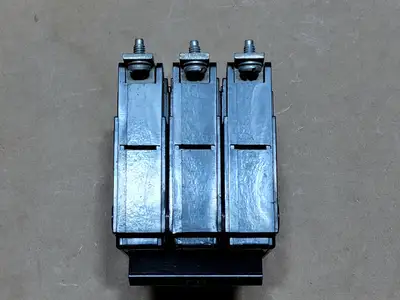 20 Amp, 3 Pole, 240 Volts Circuit Breaker Type QB