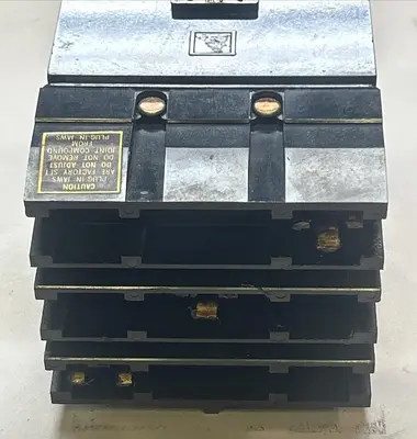 Used SQUARE D FA36020 Circuit Breakers | Surplus Asset Holdings #1189410