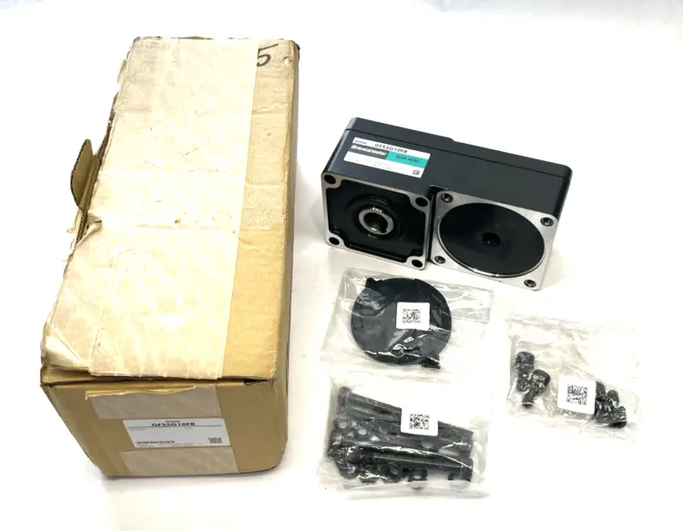 New | in-Stock Oriental Motor Flat Gearhead, Hollow Shaft (10:1) Speed Reducers Michigan US | Maverick Industrial Sales #1401619