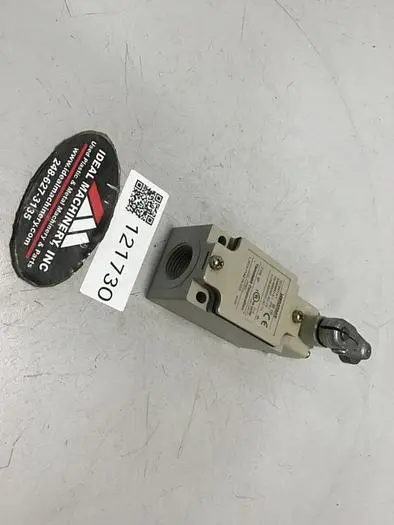 USED YAMATAKE LJA10-11A21N-003