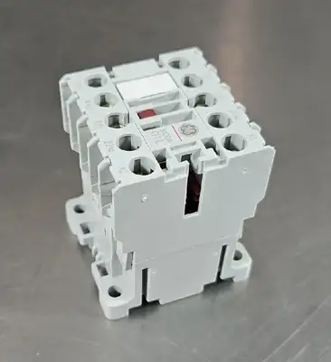 GE MC0A301ATC CONTACTOR. Loc 4E-16