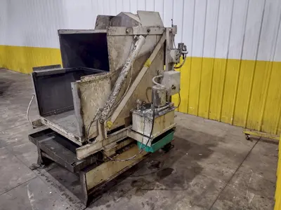 33" x 39" x 51"  HYDRAULIC CELL BIN PARTS DUMPER: YOBRO #25026