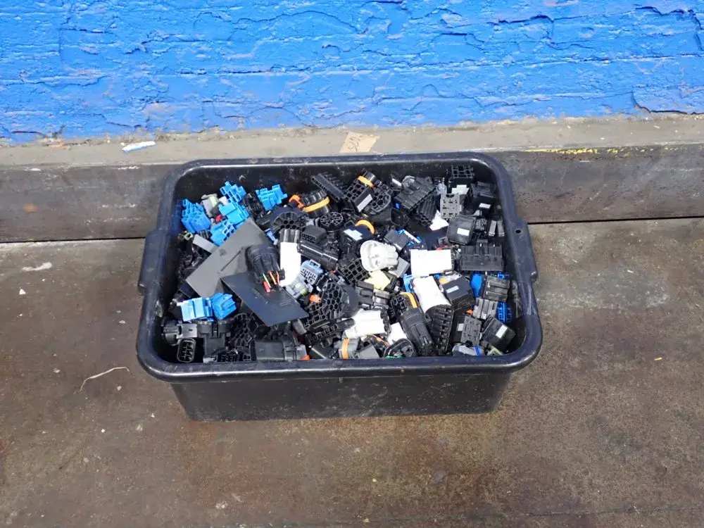 Misc Electrical Connectors