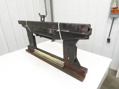 Hyster E50XM-33 Forklift Carriage Side Shifter 38.5" Width 5500lbs Class 2