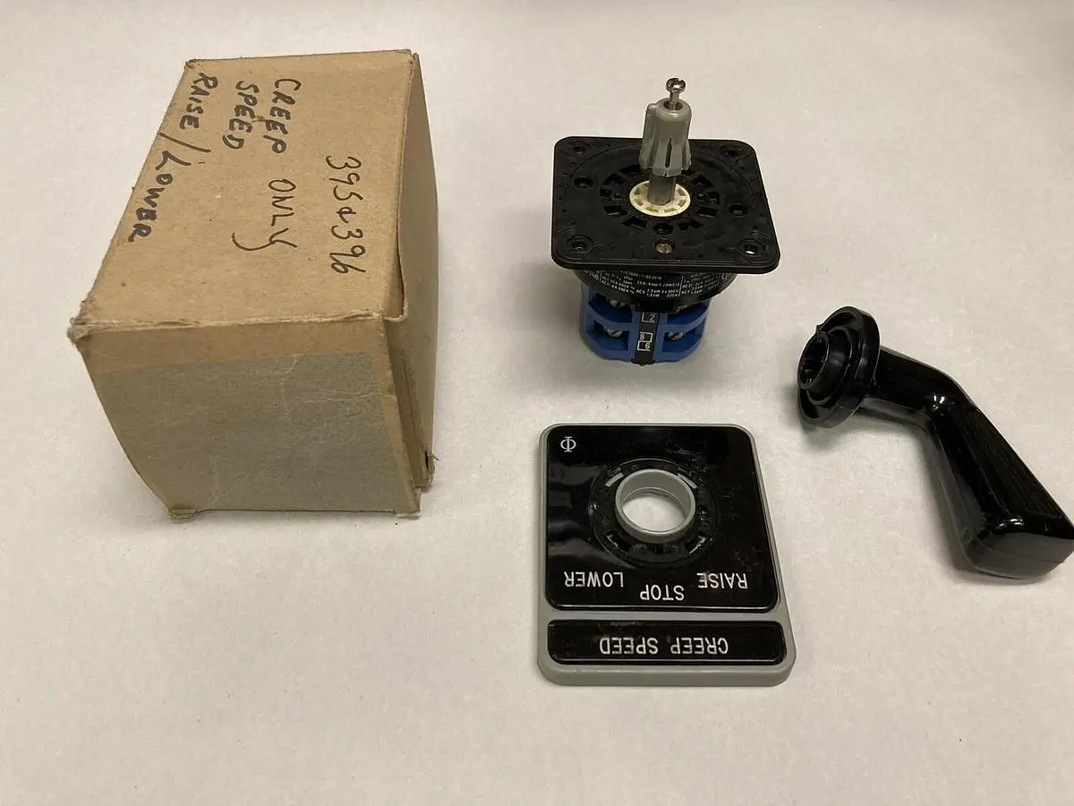 New | in-Stock KRAUS & NAIMER C18 A715 Miscellaneous Equipment (Electrical & Power) | Surplus Asset Holdings #1197733