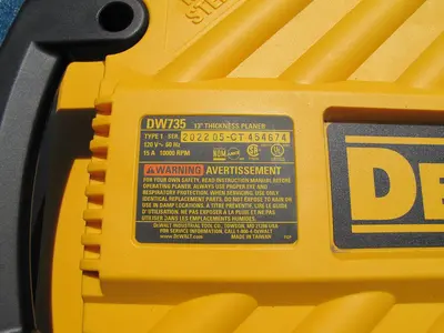 USED 2022 DEWALT DW735
