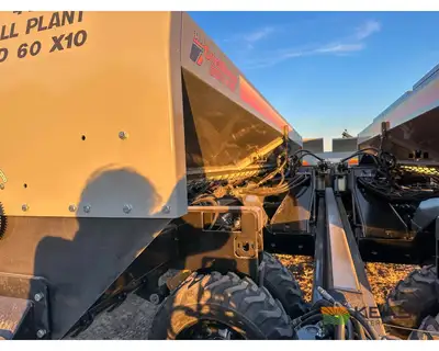 Used CRUSTBUSTER _UNKNOWN_ No-Till Drills Iowa US | Keast Enterprises #1360181