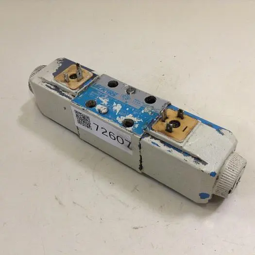 USED VICKERS DG4V-3-6C-M-U-HL7-60-B13