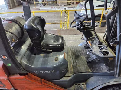 TOYOTA 8FGU32 Forklift Trucks | Levy Recovery Group (4)