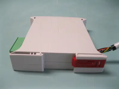 Parker DINCon II DIN Rail Conductivity Module for Single-Use Flow Tubes D3