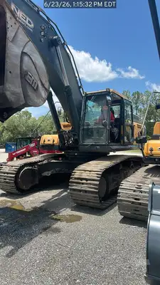 Used 2022 HYUNDAI HX480AL Excavators Florida US | National Equipment Dealers #1422470