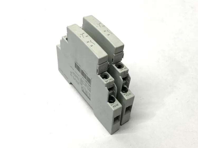 Used SIEMENS 3RV1901-1A Relays & Switches | Maverick Industrial Sales #1108973