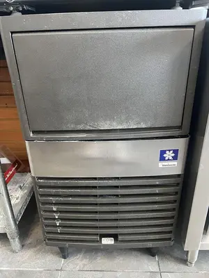 USED MANITOWOC QM30A