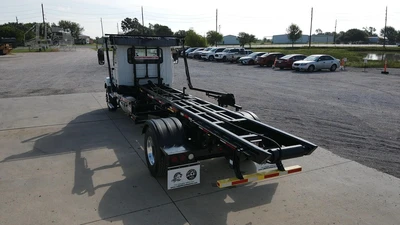 New | in-Stock 2025 MACK MD6 Rolloff Trucks Texas US | Roll Off Truck World #1491867