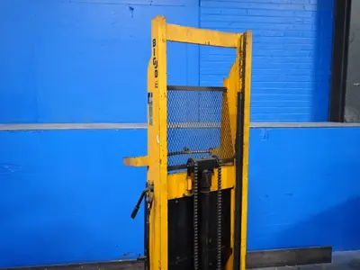 USED BIG JOE MFG. CO. 1518R5