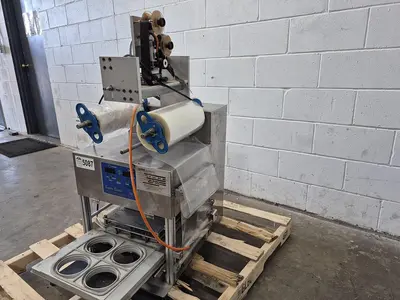 Used 2003 JAPAK INDUSTRIES INC. KE TO-900 Sealers British Columbia CA | Steep Hill Equipment Solutions #1364757