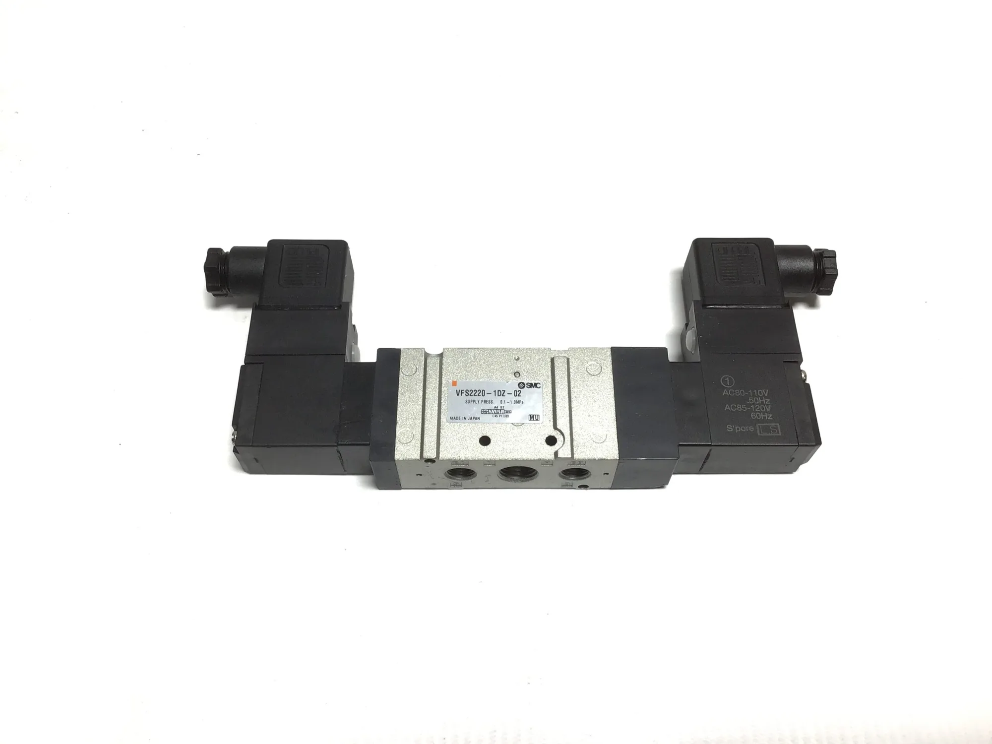 SMC VFS2220-1DZ-02 Valve, Solenoid/Pilot Supply Press 0.1 – 1.0MPa 110/120VAC 50/60Hz