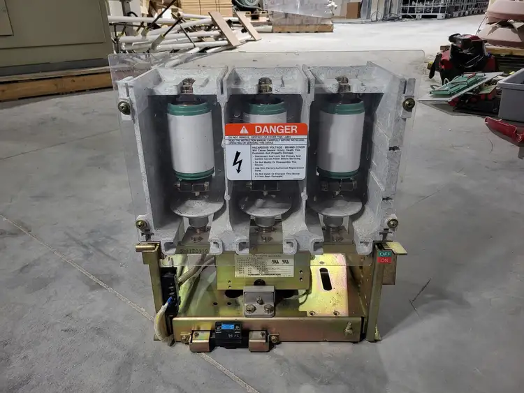 Used 1997 TOSHIBA CV-6KAU Switchgears British Columbia CA | Lenmark #1427017