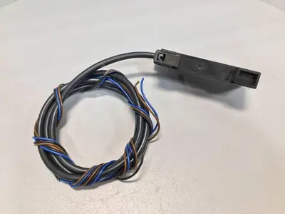 USED OMRON E3X-NA11