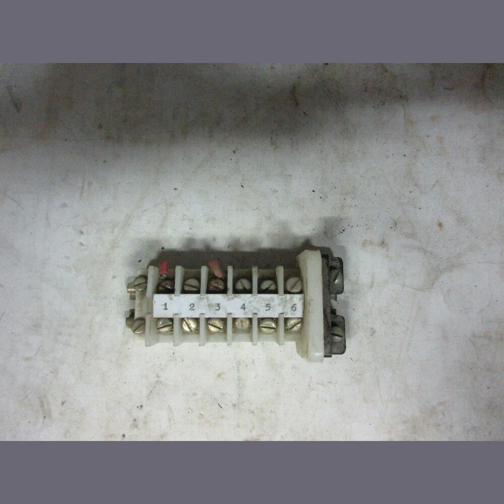 Square D Power Distributor