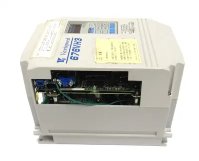 NEW YASKAWA CIMR-VHA23P7 VARISPEED 23P7 DRIVE 676VH3 CIMRVHA23P7