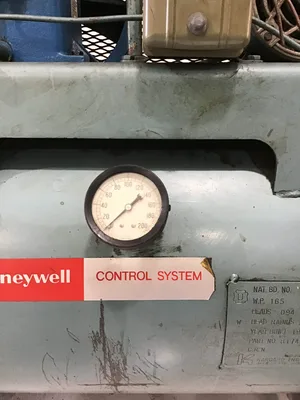 Honeywell 230C2A5B0A Industrial Air Compressor w/GE Motors 3/4HP 3PH