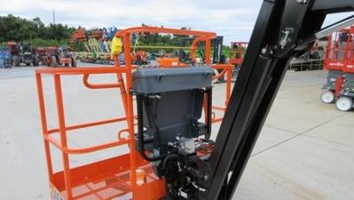 USED 2023 JLG EC600SJ