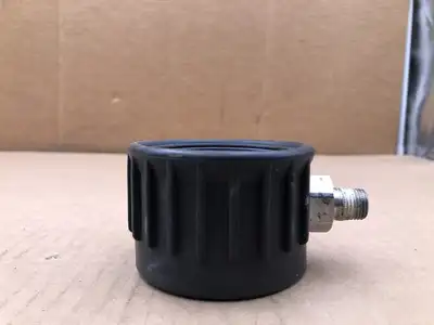 DIGITAL PRESSURE GAUGE 300 PSI MGA-300-9V-R by SSI