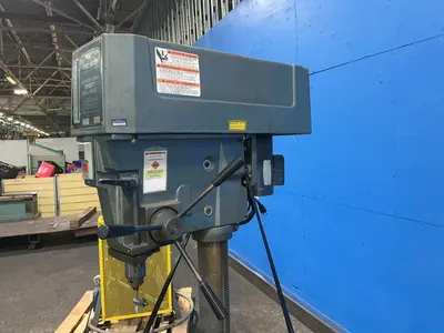 Used DAYTON 3Z713 Heavy Duty & Sensitive Single Spindle Drills Ohio US | HGR 24 #1443246